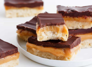 Homemade Vegan Twix Bars