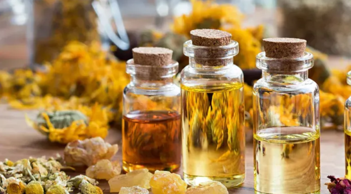 Unlocking Wellness: The Holistic Benefits of Aromatherapy