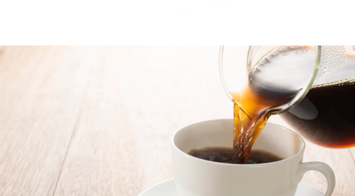 How Coffee Affects Blood Sugar: The Good and the Bad